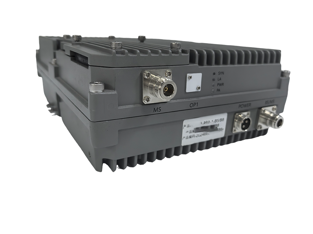  哈巴河三频手机信号接收器2000㎡